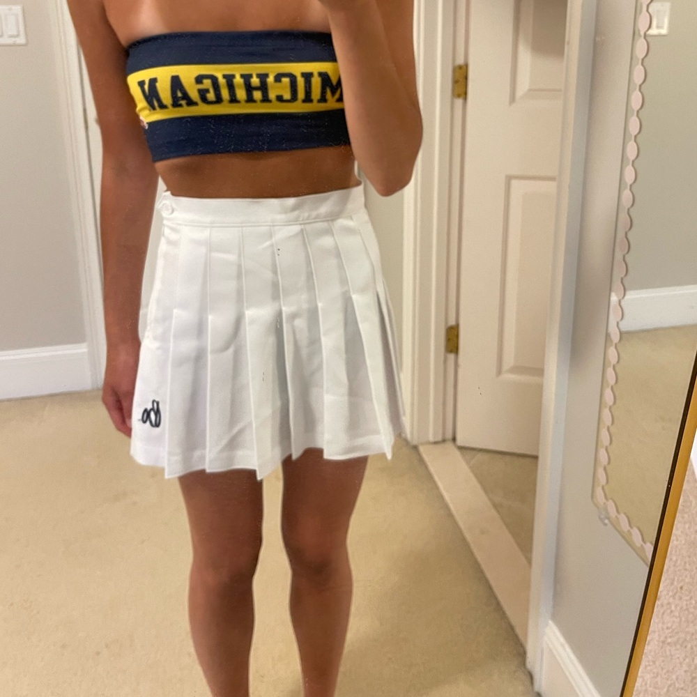M-Den White Bo Schembechler Pleated Tennis Skirt Size S✨